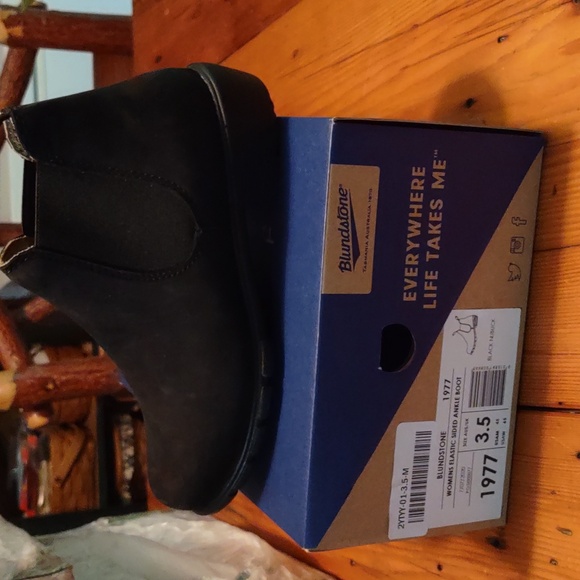 New blundstone sz 3.5 us 6.5 black nubuck elastic sided ankle boot - Picture 1 of 6